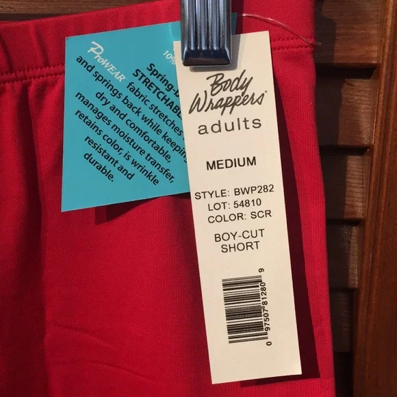 Body Wrappers Dance Shorts Size Medium New - Picture 3 of 3